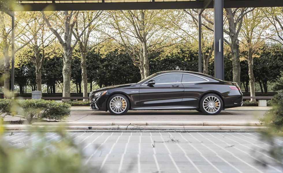 Mercedes-Benz S-class Coupe (Images: Caranddriver)